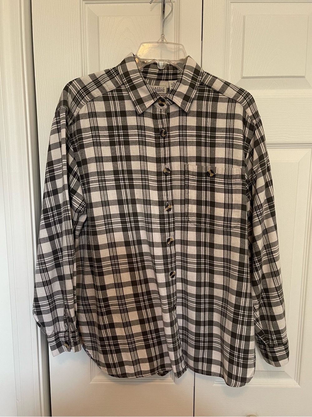 Vintage Classic Elements Monochrome Button-Down Plaid Flannel - L